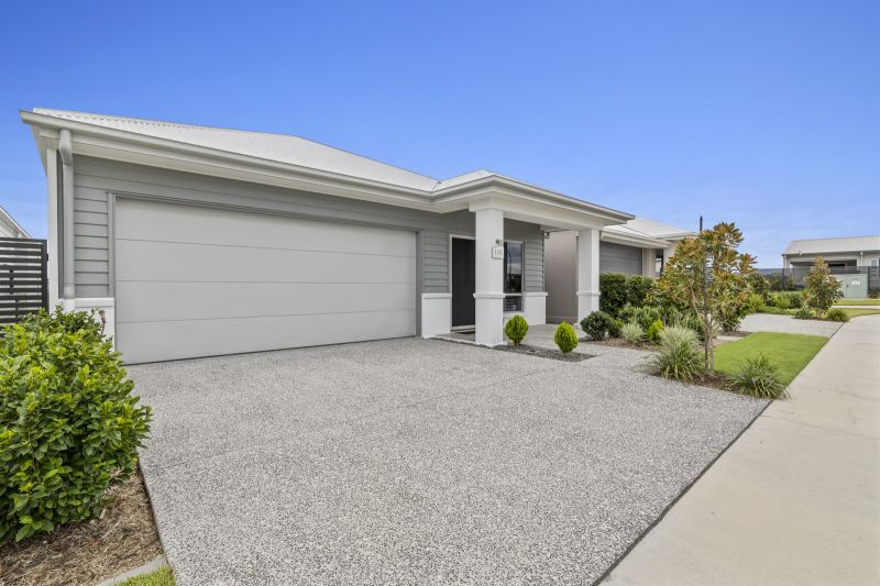 Site 176 - Established Kalbar