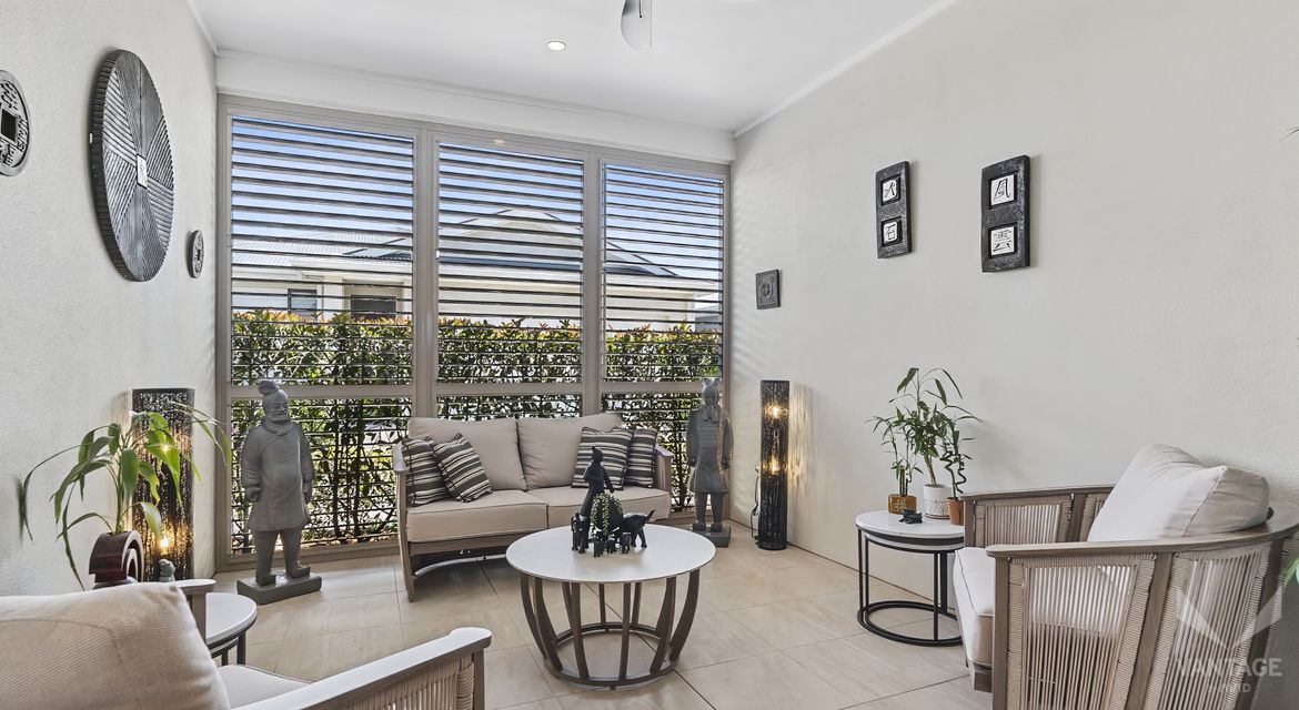 Large 2 Bed + MPR with indoor/outdoor living