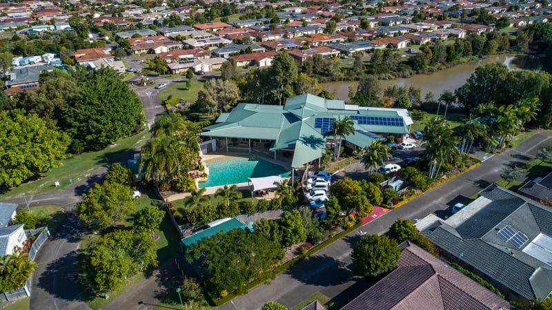 Refreshed Villa with Two Living Areas Near Community Hub