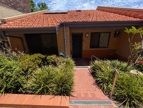 Renovated Villa for Over 55's