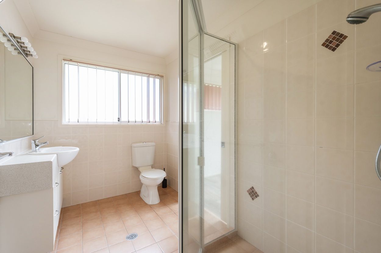 RELAXED COASTAL LIFESTYLE AWAITS