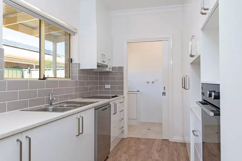 Spacious independent living unit, perfect for the retiree requiring a little extra space!