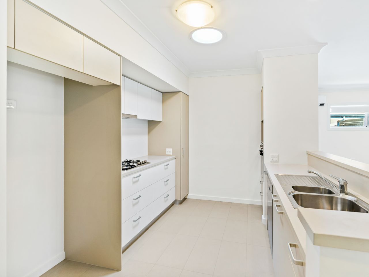 179/100 Gilchrist Drive, Campbelltown