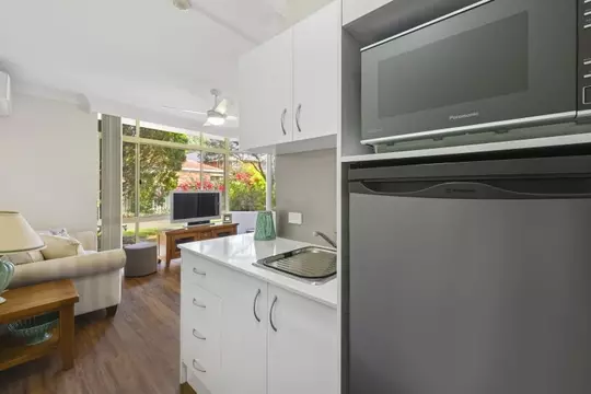 Charming Ground Floor Apartment in Prime Port Macquarie Location!