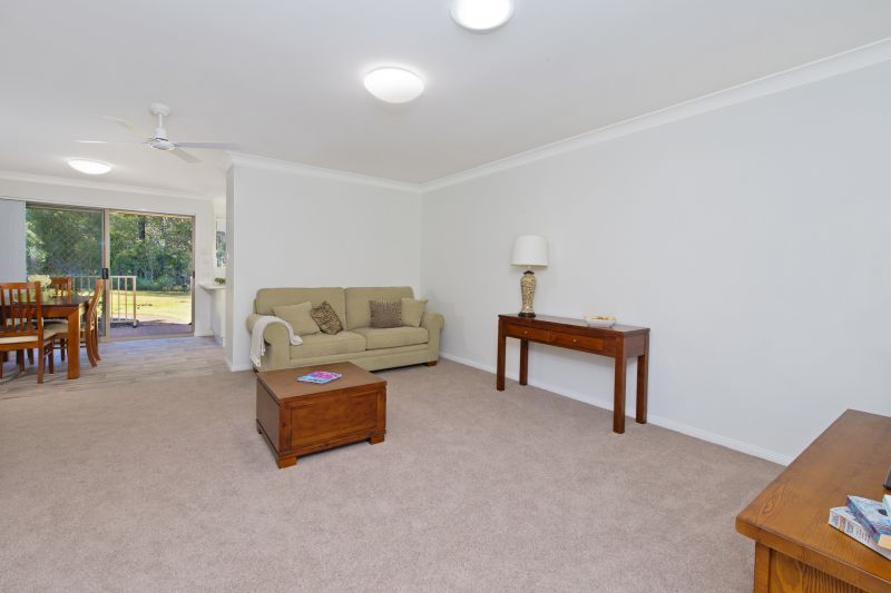 Peaceful living with a bush land outlook