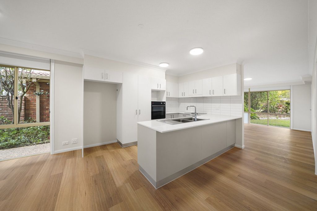 Refurbished Ground floor apartment 