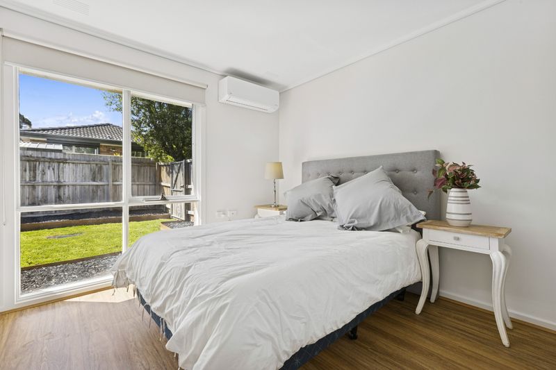 Tranquil garden retreat with A-grade village location