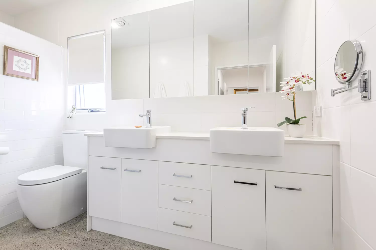 Modern Comfort Meets Welcoming Charm 