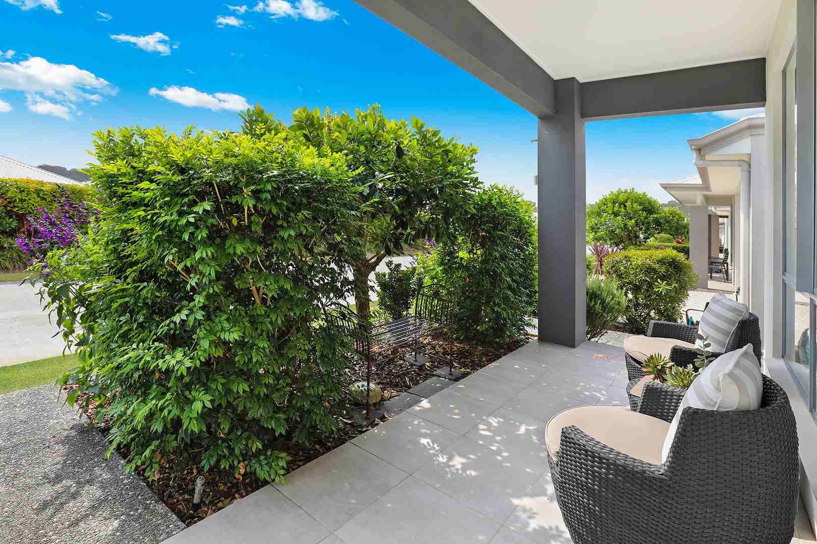 V118 Halcyon Lakeside