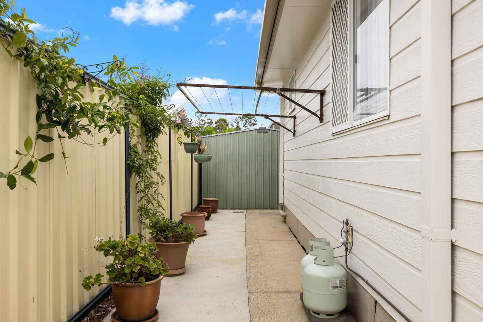 Well presented and Low Maintenance