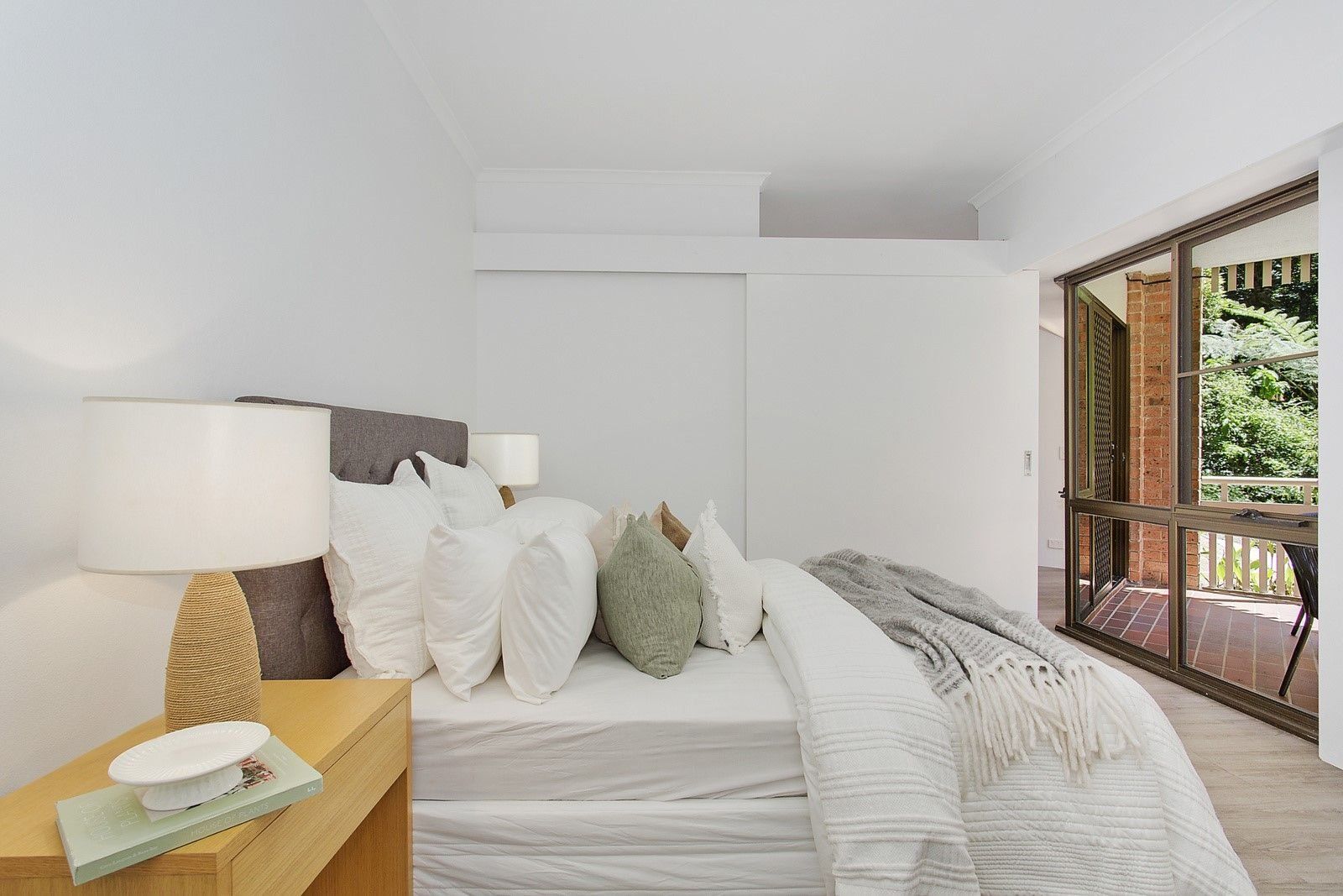 301/79 Cabbage Tree Road - Renovated apartment 