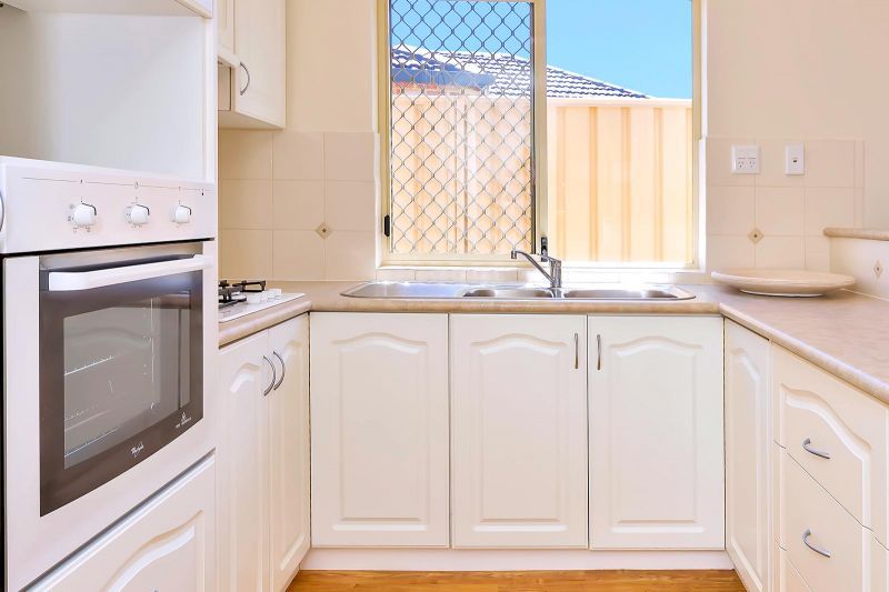 ARCADIA WATERS MANDURAH - Quality Fixtures, Lovely Location