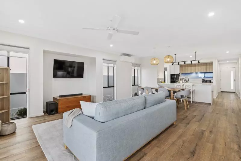 Site 89 - Established Charlwood H1