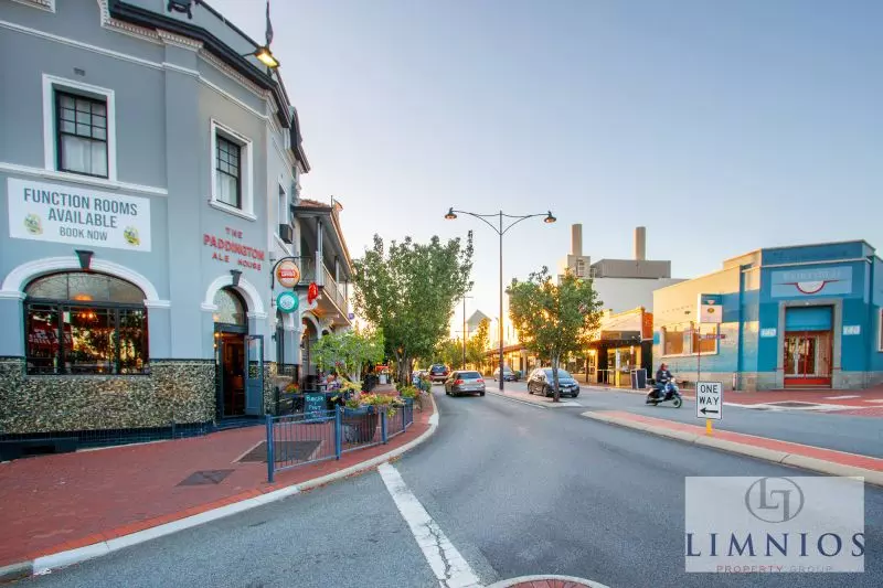 Super spacious, lock and leave Urban living