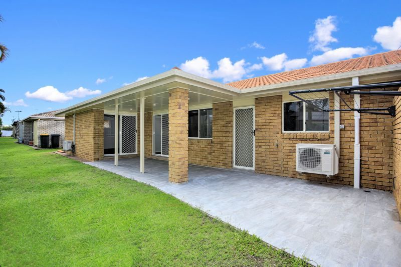 Lush garden surrounds with all the space you need!