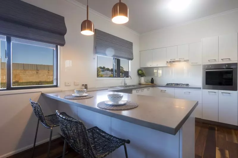 Hacienda – north-facing contemporary home