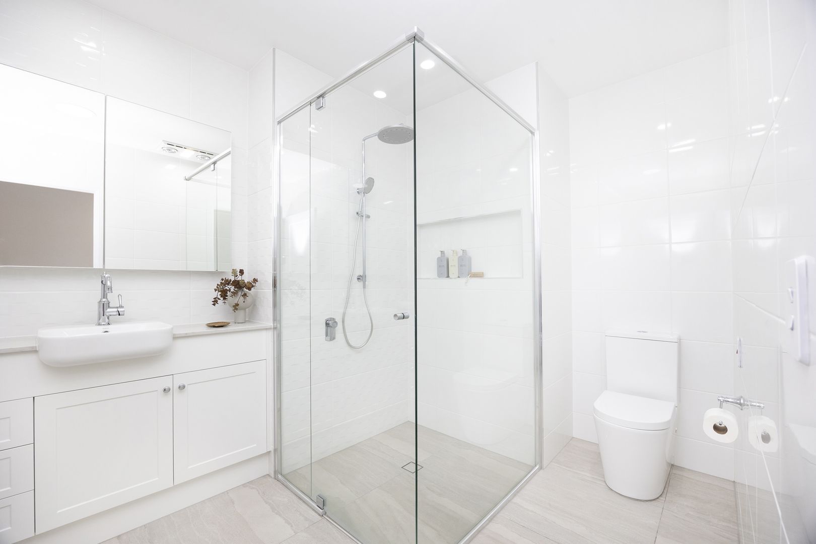 Designer Living in Prime Location