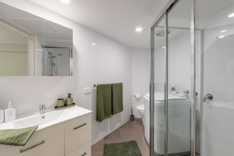 Secure Parking, Low Maintenance Unit Ground Floor Living with Modern Finishes!