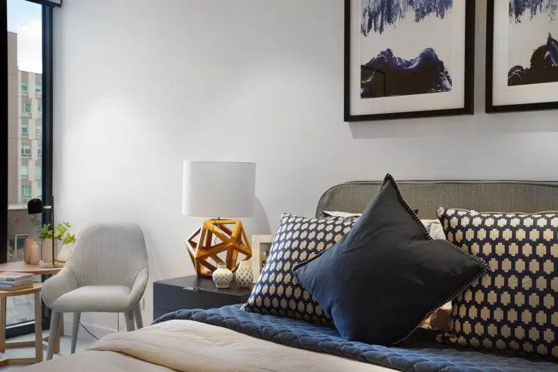 Live in cosmopolitan Carlton