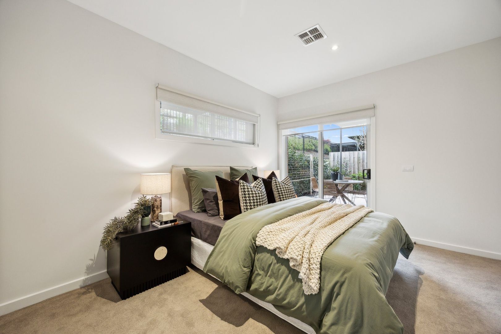 Modern 2-bedroom and study villa with private courtyard