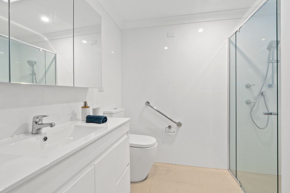 Spacious and Light-filled 2 Bedroom Home - Colooli 222