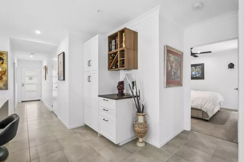 Site 107 - Established Kalbar H6