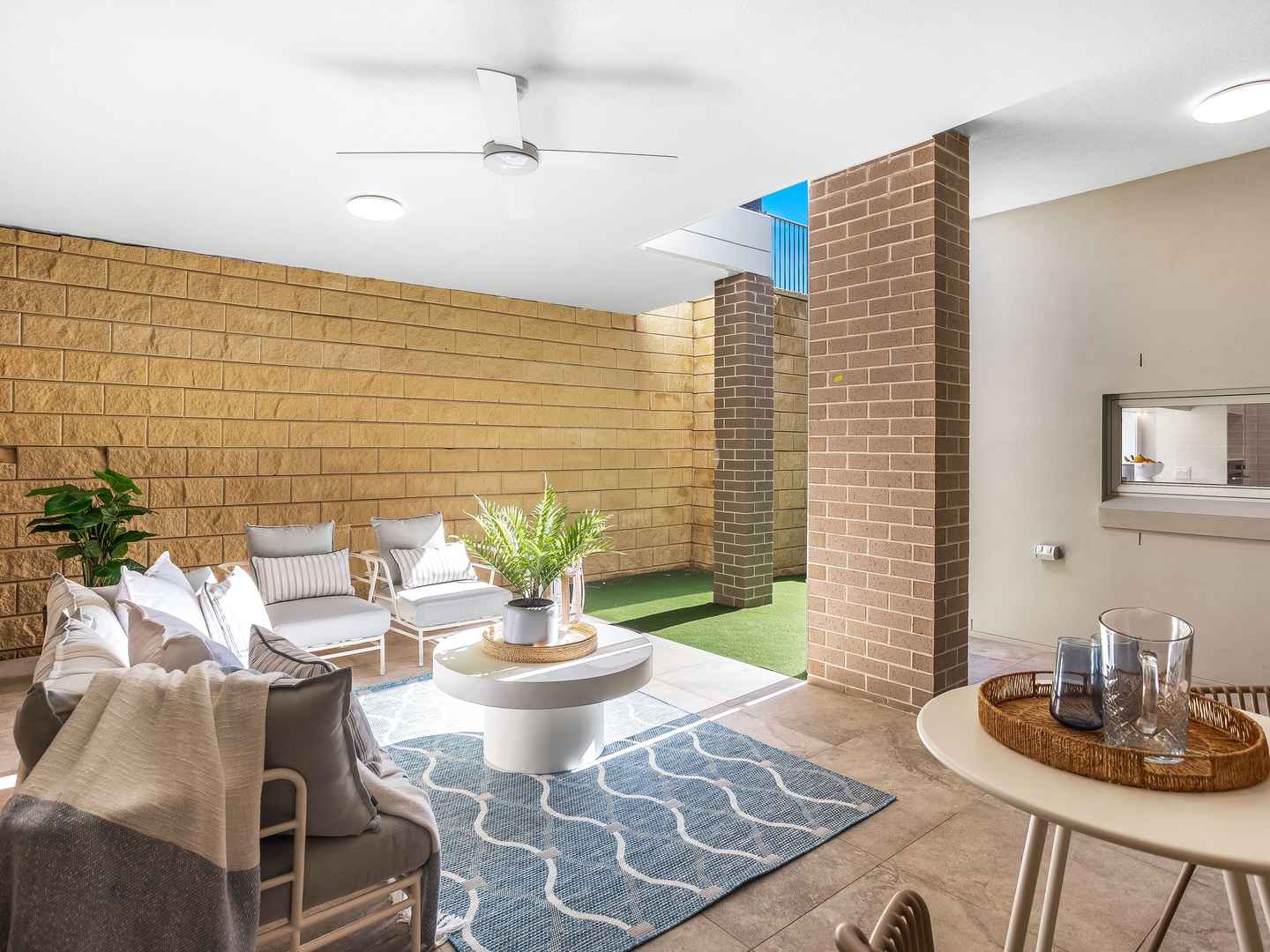 005 Spoonbill Avenue/33 Shearwater Drive, Shortland, NSW 2307