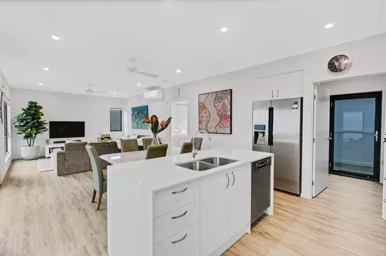 Halcyon Nirimba - Home 118 - Luxury over 50's Lifestyle Resort (Brighton design) 