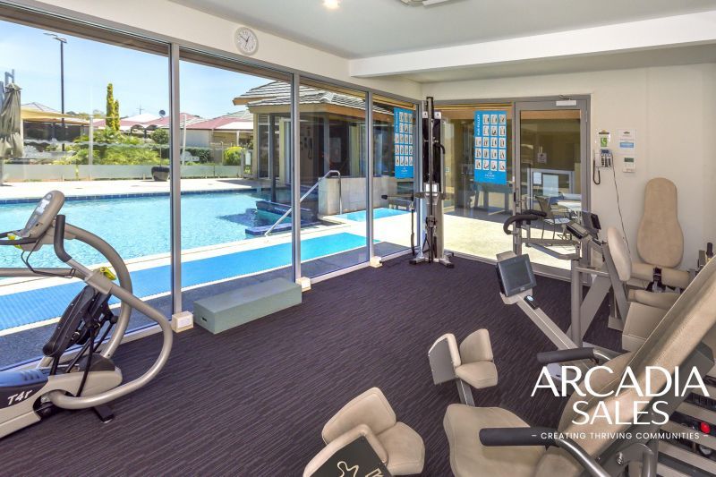 Newly Refurbished. Lovely Open Plan living