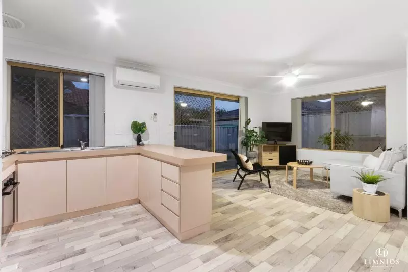 Feature Packed Villa!