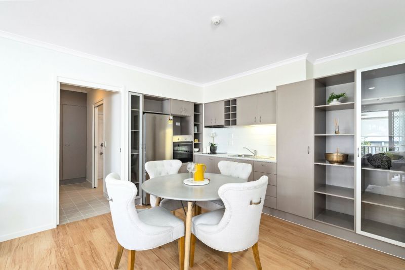 Bright and spacious one-bedroom apartment