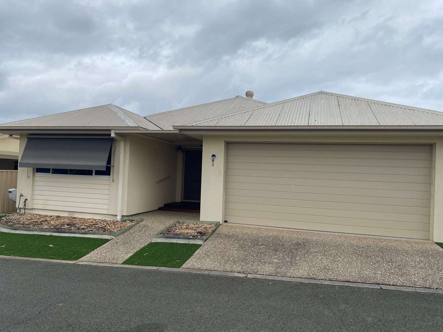 Well presented two bedroom plus study home in Palm Lake Resort Eagleby