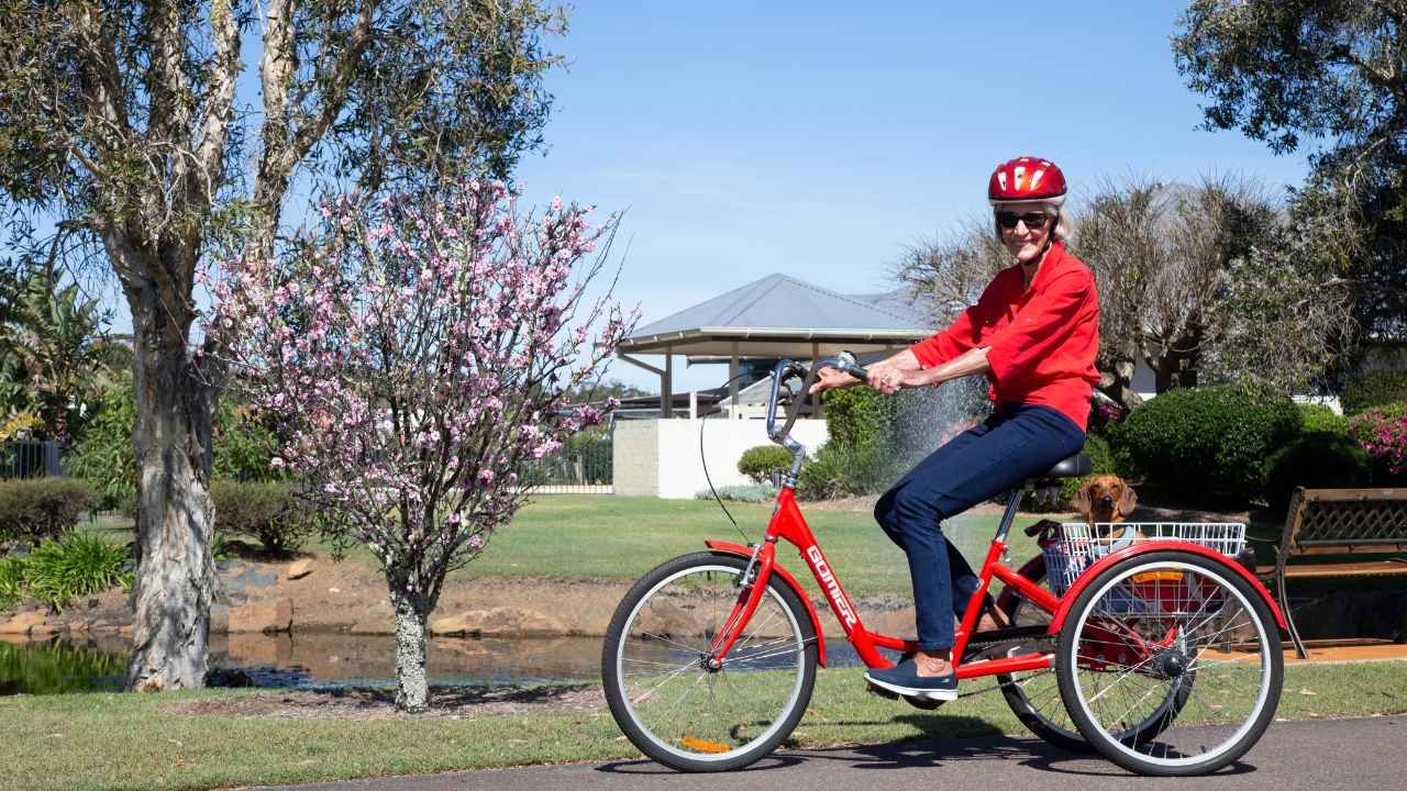 Spacious and Refurbished 3 Bedroom Home - Sovereign Home 165