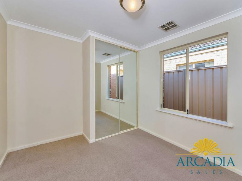 ARCADIA WATERS MANDURAH - Carrie Design, Close to the Clubhouse