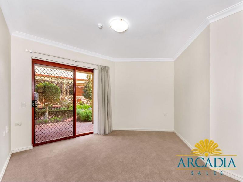 ARCADIA WATERS BICTON - Ground Floor Stunner