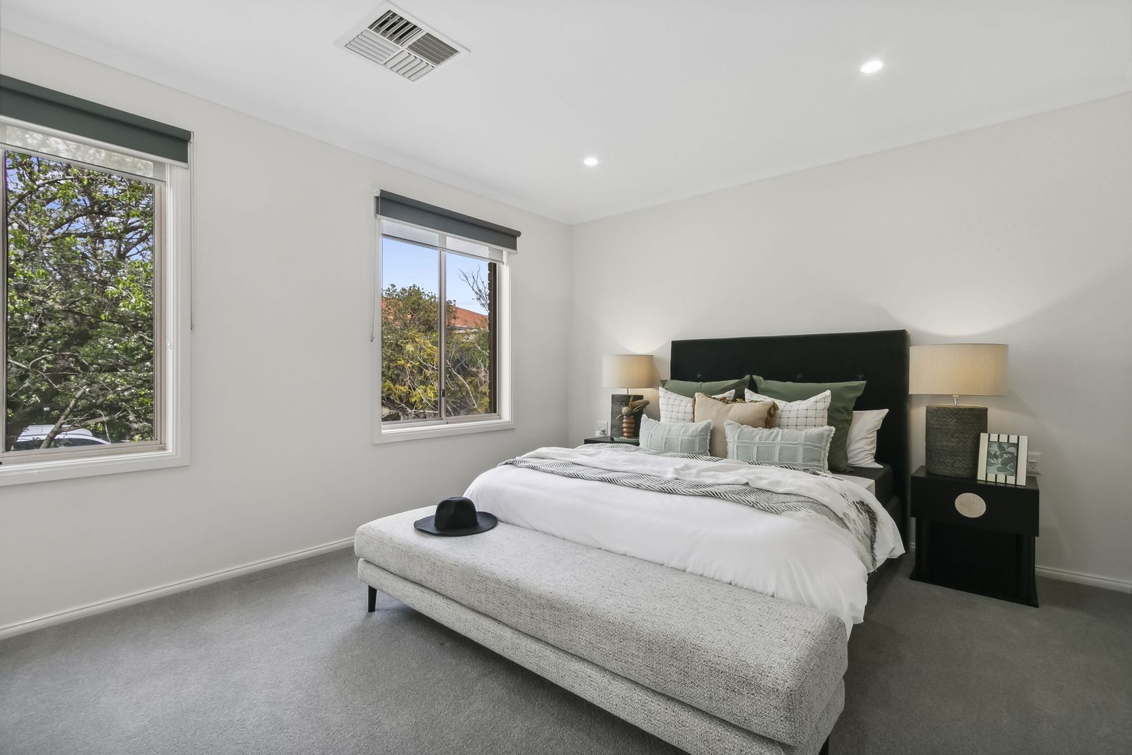 128/100 Station Street Burwood, VIC 3125