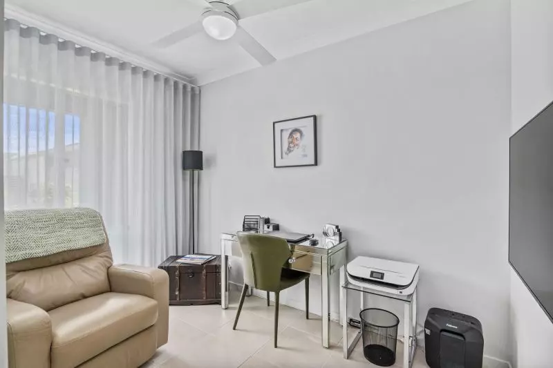 Site 148 - Established Kalbar