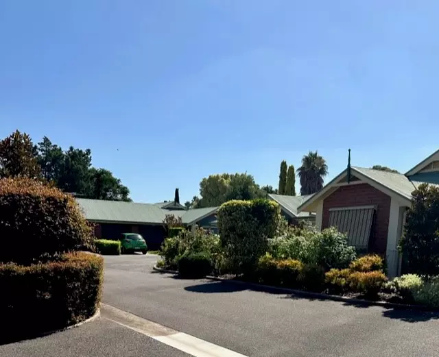 Resthaven Wynn Vale Retirement Living is ideally located just minutes from the Grove Shopping Centre and the Cobbler Creek Recreation Park