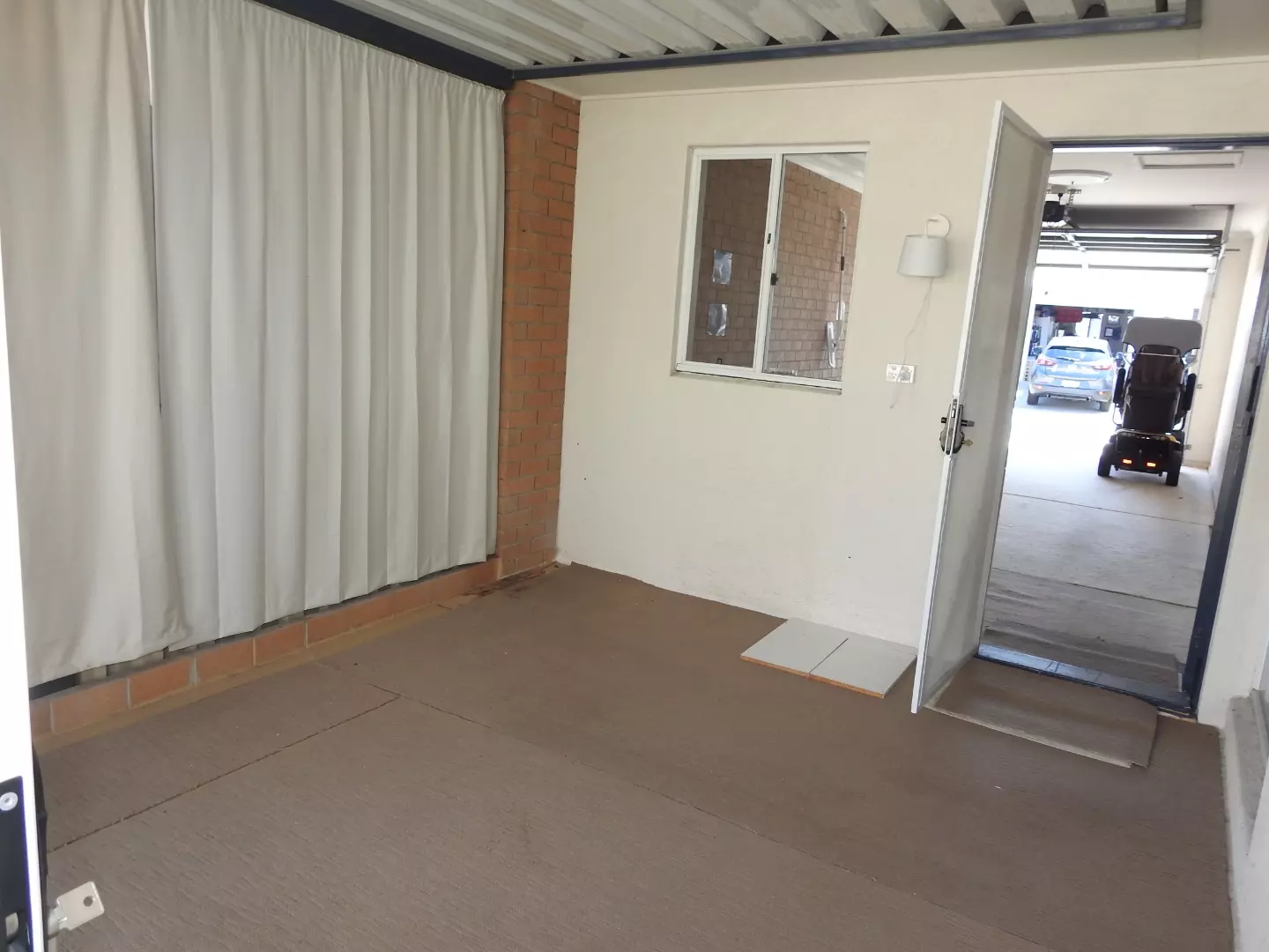 Beautifully presented, tidy 3 bedder.