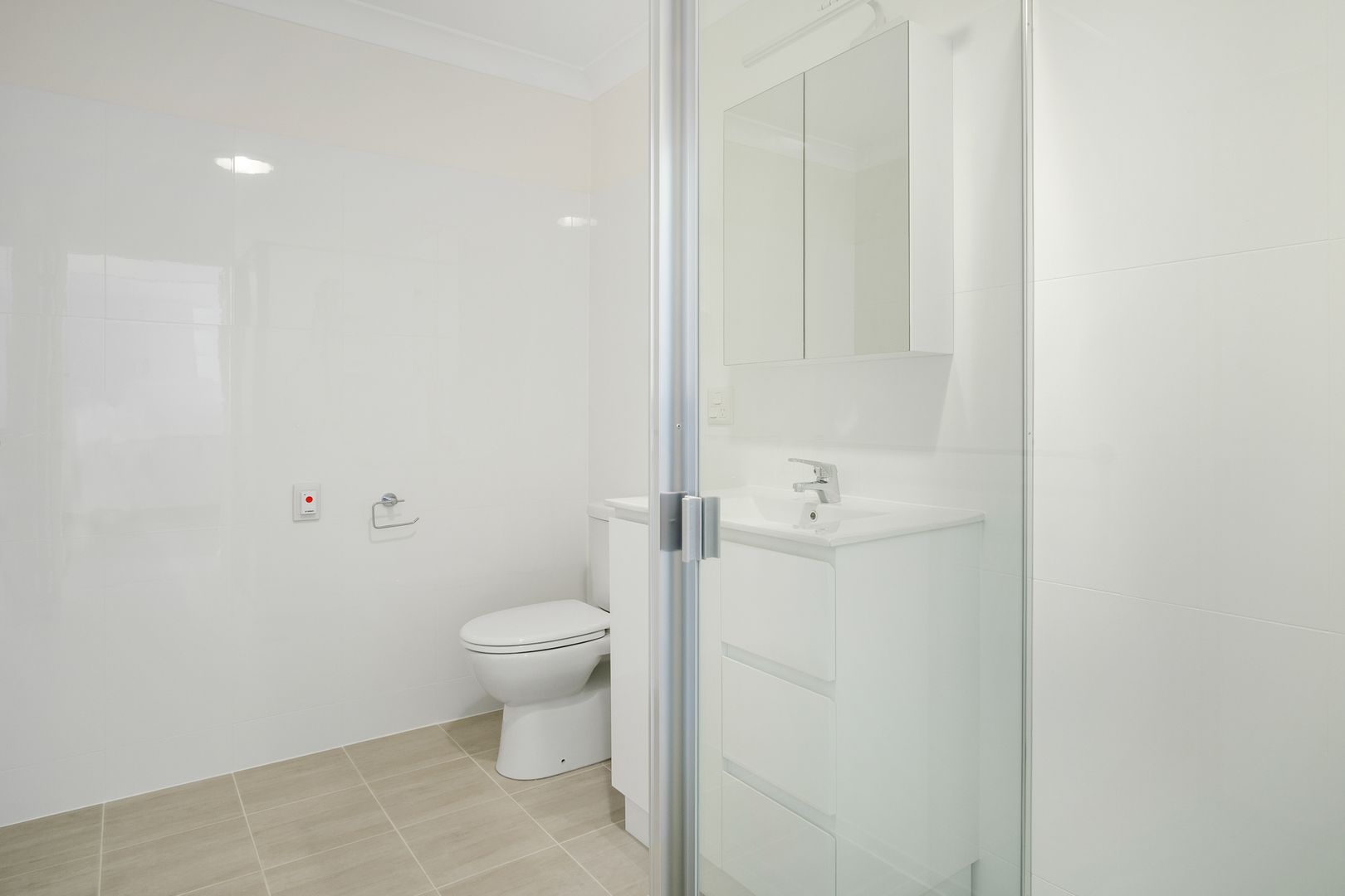 Perfectly Positioned - 2 Bedroom Villa!