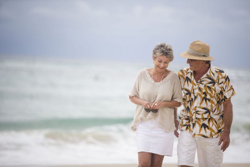 Discover luxury beachside living with breathtaking views!