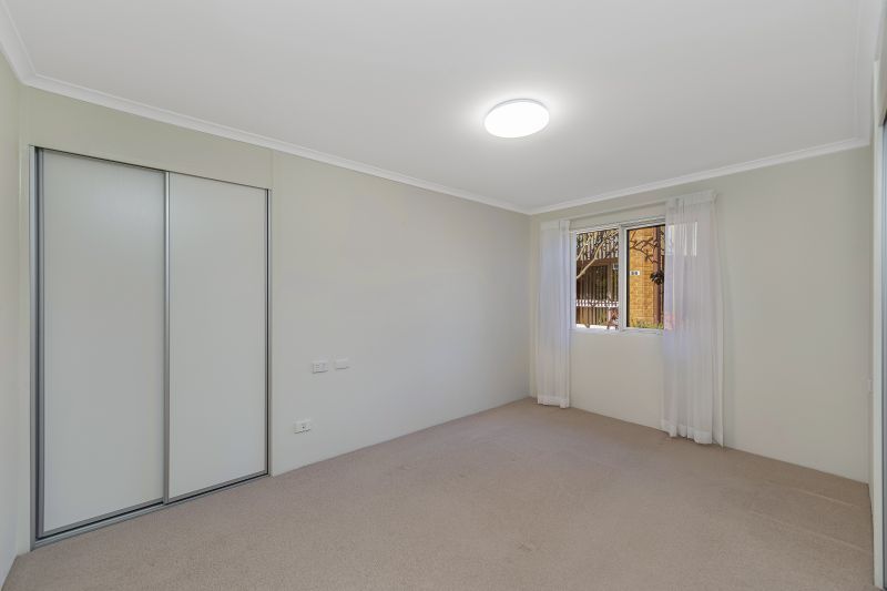 Available Now - Modern, Perfectly Positioned, Ground Level Unit