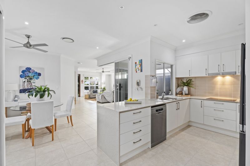 Bright, Spacious Home with Alfresco Living