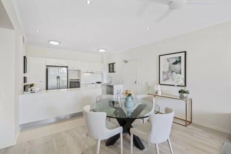 Contemporary two-bedroom apartment