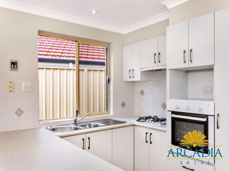 ARCADIA WATERS MANDURAH - Neighbourhood living at its best...