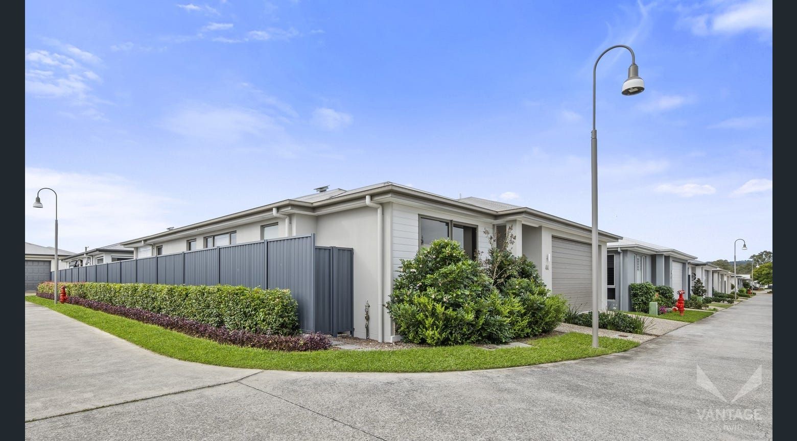 Stylish, Sophisticated & Just Like New- A Showstopper in Logan Village Green