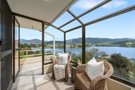 Modern villa with views of Bilton Bay