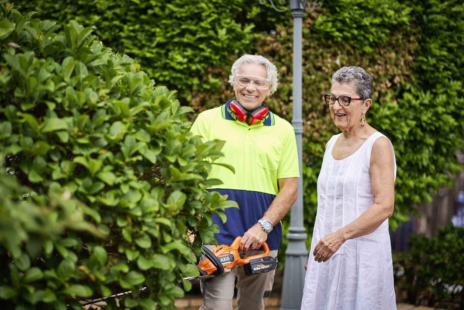 Lovely two bedroom home available today!