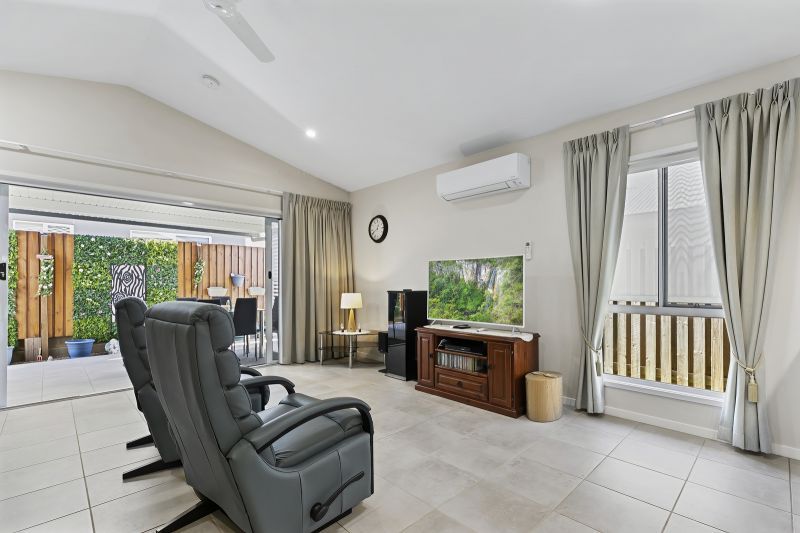 Quiet Two Bedroom + Study – Great Alfresco & Close to Clubhouse