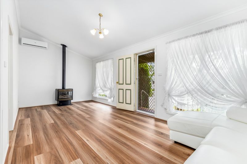 Outdoor Oasis – A Gardener's Dream Home!